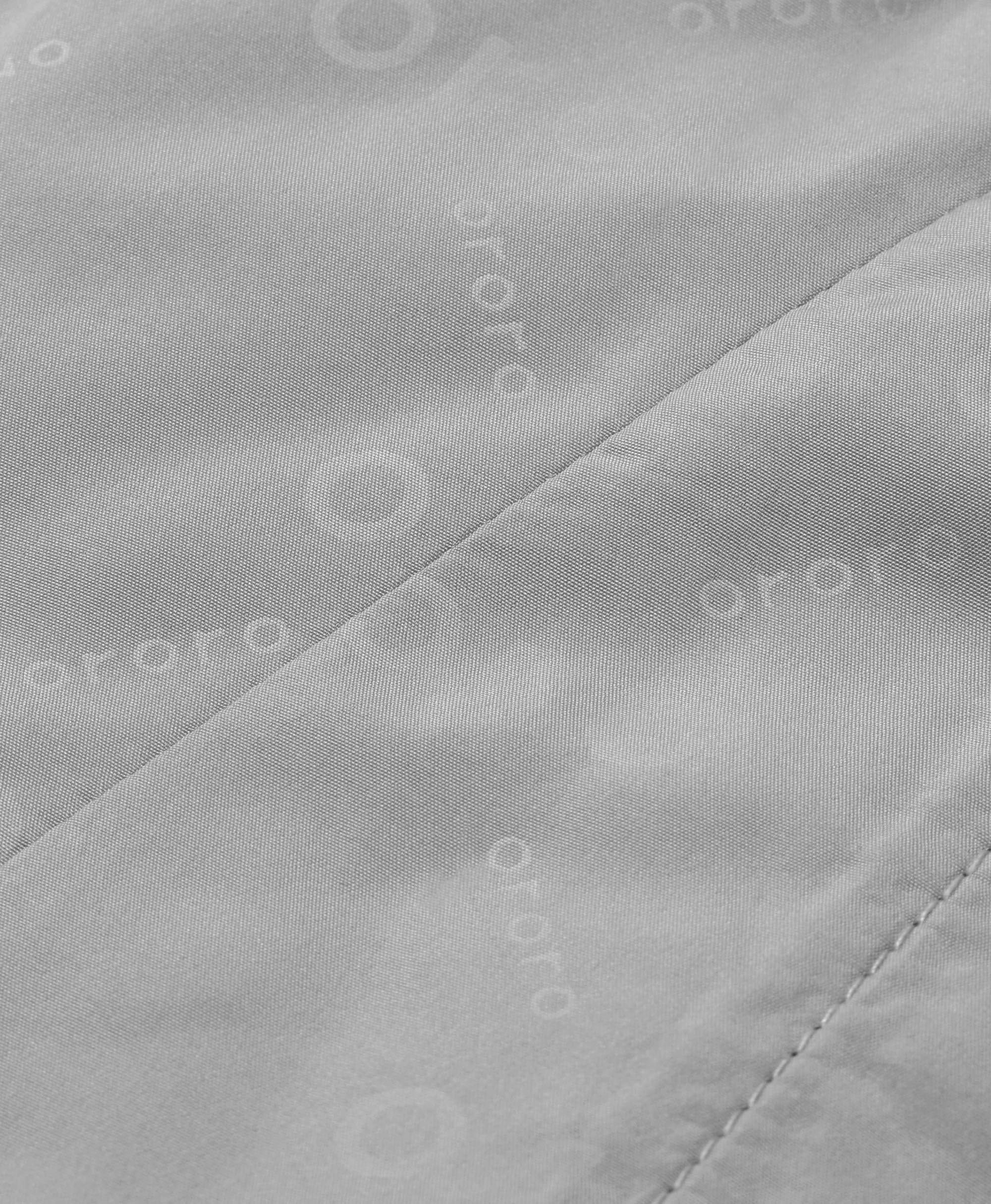 Soft-Touch and Breathable Lining