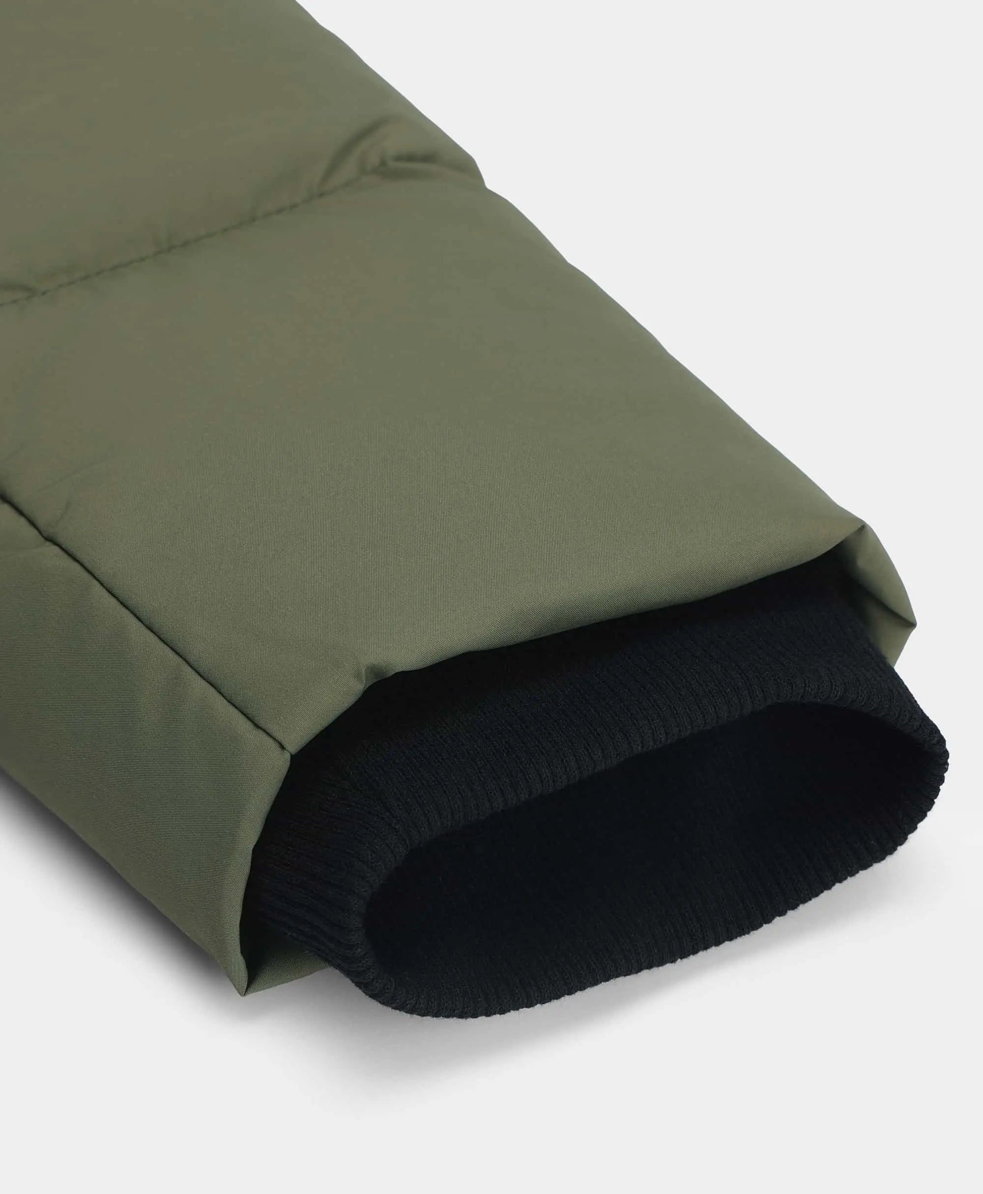 Wind-Resistant Cuffs