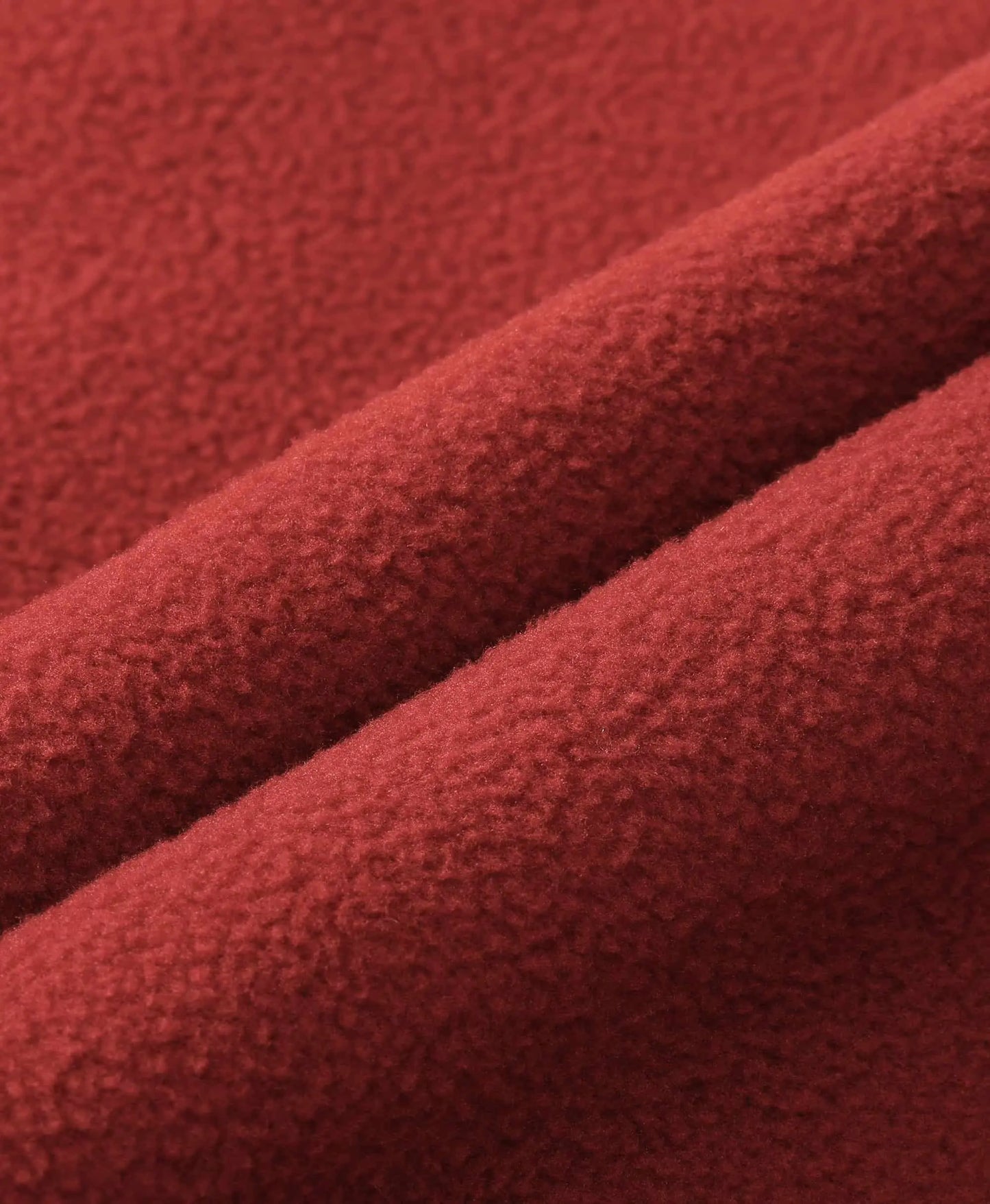 the soft cotton-blend fleece provides additional coziness for all-day wear